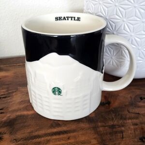 Starbucks 2012 Collectors Series 3D Raised Seattle 16 oz Coffee Mug